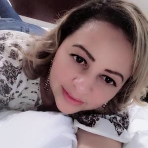 Meet your Posher, Marlen